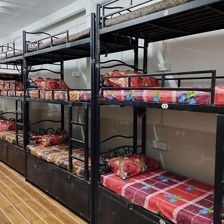Shree Balaji Ac Dormitory Pansiyon Thane Dış mekan fotoğraf