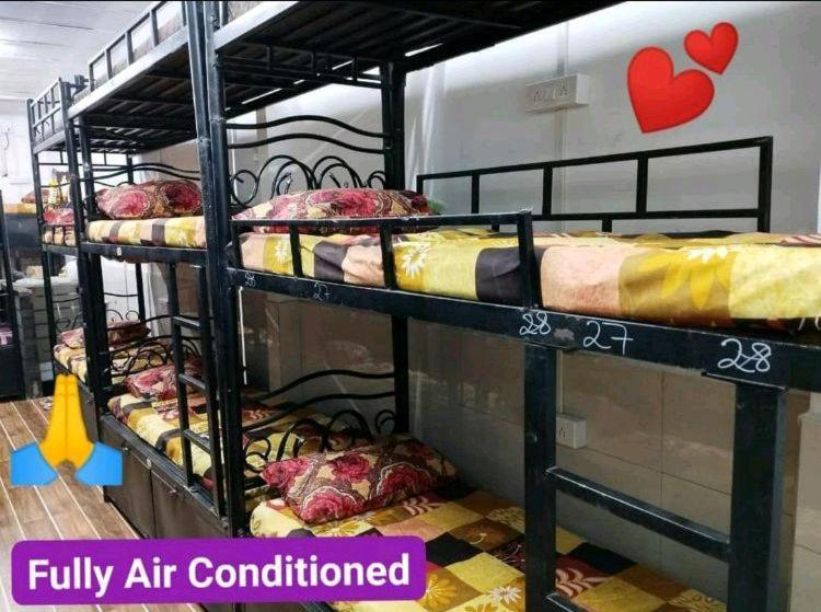 Shree Balaji Ac Dormitory Pansiyon Thane Dış mekan fotoğraf